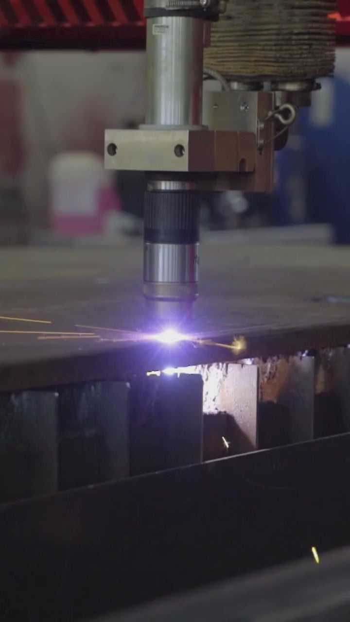 CNC plasma cutter machine big metal - uses Hydrobromic Acid.